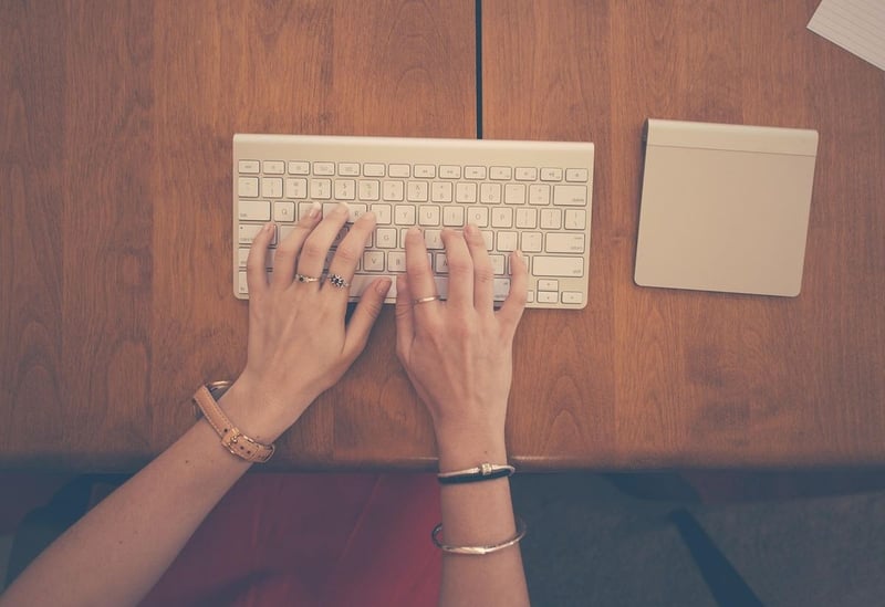 Comment gérer la trésorerie quand on est maman freelance sans stress